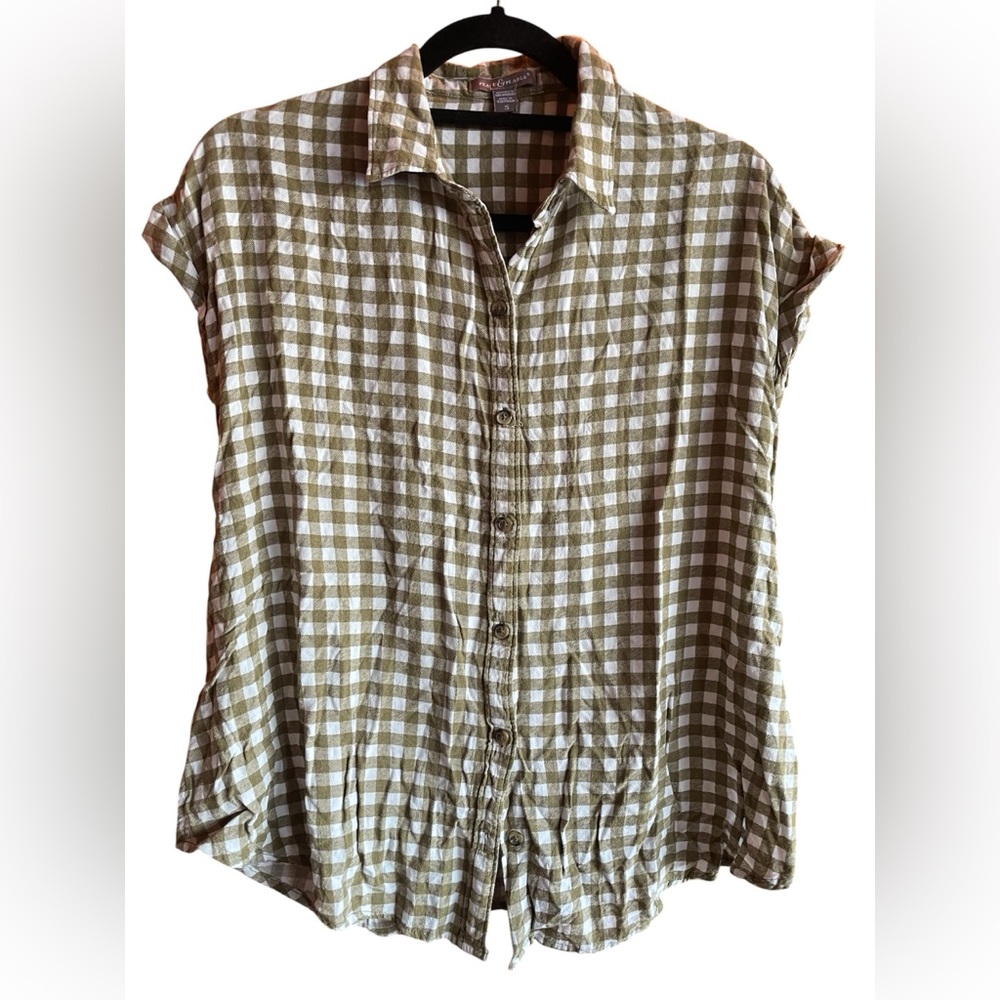 Peace & Pearls Green and White Checkered Button-Up Shirt